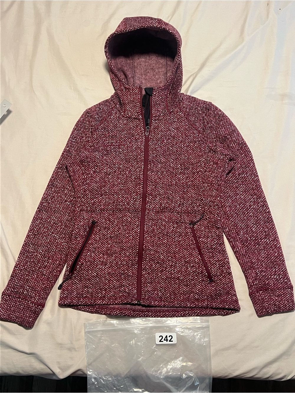 Mammut Womens Full Zip Chamuera ML Knit Hooded Jacket Heringbone Red Sz Medium